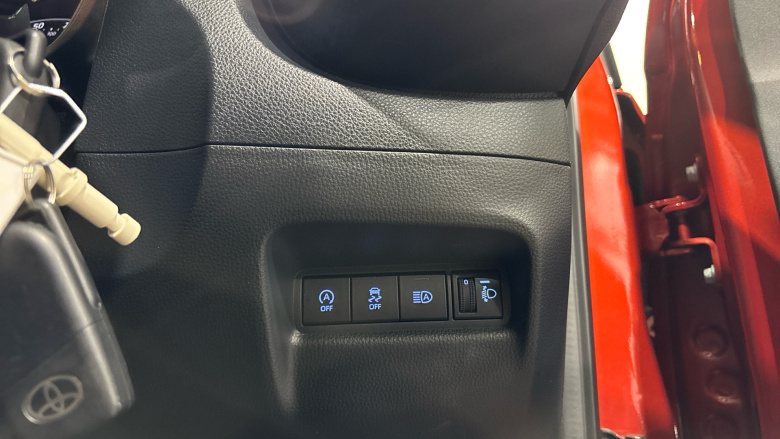 Toyota Aygo X 1.0 VVT-i Edge 5dr Petrol Hatchback